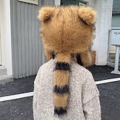 abordables Chapeaux-Bonnet en peluche marron de Noël avec queue de raton laveur pour adultes, doté d&#039;un design classique avec des cache-oreilles et une queue, parfait pour les activités de plein air hivernales