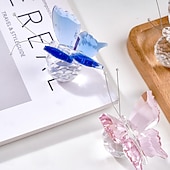 olcso Szoborok-kristályüveg pillangófigura átlátszó gömb alakú talppal, elegáns üveg állatszobor lakberendezéshez, átlátszó pillangó dísz polcra, asztalra vagy ajándéktárgynak