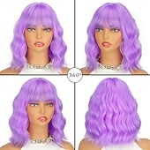 economico Parrucche da festa-Parrucca viola con frangia, parrucche corte viola chiaro per donne, parrucca ondulata caschetto viola lavanda, parrucche sintetiche per cosplay per feste di Halloween.