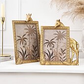 abordables Cadres photo pour tables-Cadre photo décoratif rectangulaire en résine dorée en forme de girafe, cadre en résine pour un affichage chaleureux des photos de bureau, idéal pour la décoration intérieure et les accessoires de