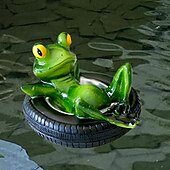 abordables Statues-Figurine de grenouille et de tortue en résine dans un canoë, ornement flottant, figurine d&#039;animal flottant réaliste avec des yeux jaunes, cadeaux idéaux pour le jardin, la piscine ou la rivière