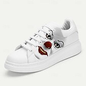 billiga Grafiska tryckskor-Vita herrsneakers med tryck av onda clownansikten – läskiga halloweenskor för skräckfans och festdeltagare