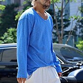 abordables t-shirts de base-Homme T-shirt Chemise à Manches Longues manche longue Col ras du cou Printemps Automne Uni Mode Designer Basique Classique Vacances Rue Sortir Noir Blanche Bleu T-shirt haut de gamme pour homme
