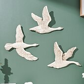 baratos esculturas de parede-Decoração de parede de ganso voador de resina dourada e branca, design de asas abertas para decoração de parede de casa, perfeito para salas de jantar, casamentos, festas e outros espaços internos