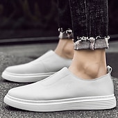 abordables Chaussures Décontractées Slip-On-Chaussures blanches à enfiler en cuir pour hommes - minimalistes et confortables, adaptées aux professionnels occupés au bureau et dans des environnements décontractés