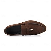 Brune herreloafers i semsket skinn med metalldetaljer – komfortable, casual businesssko til jobb, middager og høstantrekk billige Slip-ons og loafers til herrer-Brune herreloafers i semsket skinn med metalldetaljer – komfortable, casual businesssko til jobb, middager og høstantrekk