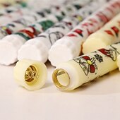 preiswerte Weihnachtsbeleuchtung-Flammenlose Stabkerzen mit weihnachtlichem Farbmuster, batteriebetrieben mit Fernbedienung und Timer, flackernde LED-Stabkerzen mit 3D-Docht, Weihnachtsmann, Schneemann, Weihnachtsbaum-Aufkleber,