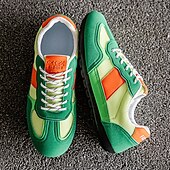 preiswerte Sneaker für Herren-Grüne Colorblock-Retro-Sneaker für Herren – bequeme Freizeit-Laufschuhe für Sportbekleidung, City-Outfits und Wochenendausflüge