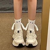 abordables calcetines caseros-Calcetines magnéticos navideños de edición invernal, medias navideñas rojas con diseño de bufanda, calcetines decorativos magnéticos con forma de ojo grande para sujetar las manos, decoración festiva de Navidad y Halloween.