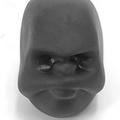 お買い得  贈り物-楽しいフェイスボール2個、悲しい表情と幸せな表情の黒、10代と大人向けのストレス解消おもちゃ、クリスマスの靴下に入れるのに最適、ランダムスタイル