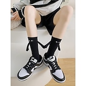 abordables calcetines caseros-Calcetines magnéticos navideños de edición invernal, medias navideñas rojas con diseño de bufanda, calcetines decorativos magnéticos con forma de ojo grande para sujetar las manos, decoración festiva de Navidad y Halloween.