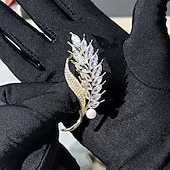cheap Pins and Brooches-Brooches Classic Retro Floral Elegant Fashion Personalized Simple Brooch Jewelry White Yellow For Wedding Party Gift Engagement Prom Festival