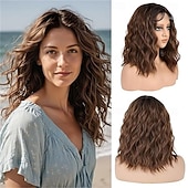 ieftine Peruci de petrecere-Peruci pentru femei, de culoare maro nuc ombre până la blond cenușiu, pentru păr, lungime medie, 40 cm, creț și ondulat, cu despărțire pe mijloc, perucă sintetică cu aspect natural, pentru
