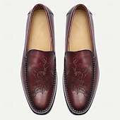 economico Mocassini in pelle premium-mocassini da uomo in vera pelle color bordeaux: classiche scarpe eleganti slip-on con stampa goffrata per ufficio, feste e occasioni formali
