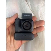 זול מצלמות פעולה-מצלמה דיגיטלית מיני רטרו HD 1080p לסטודנטים עם מחזיק מפתחות נייד, פלאש ותא סוללה נייד להקלטת תמונות ווידאו.