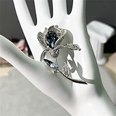 economico Spille e fermagli-Spille Classico Retrò Fiore Elegante Moda Personalizzato Semplice Lusso Spilla Gioielli Argento Per Matrimonio Feste Regalo Fidanzamento Balli di fine anno Festival