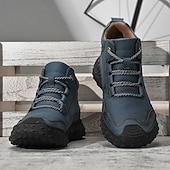 economico Stivaletti alla caviglia-scarponi da trekking bianchi da uomo fatti a mano: design in similpelle resistente e confortevole, perfetti per le avventure all'aria aperta e per l'uso quotidiano