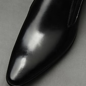 abordables Mocasines de cuero de primera calidad-Mocasines de piel para hombre con detalle de borlas: calzado elegante y cómodo para bodas, reuniones de oficina y eventos nocturnos.