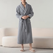 abordables Robes de Chambre-Homme Pyjamas Vêtements de Nuit Robe de bain Uni Mode Élégant Classique Maison Quotidien Lit Flanelle Polyester Chaleur Thermique Confort Doux Revers manche longue Automne Hiver Bleu gris Rose Claire