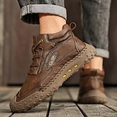 economico Stivaletti alla caviglia-scarponi da trekking bianchi da uomo fatti a mano: design in similpelle resistente e confortevole, perfetti per le avventure all'aria aperta e per l'uso quotidiano