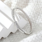 billiga Armband-Zircon Vintagestil Klassisk Alfabetet form söt stil Personlig Enkel Krom Armband Smycken Silver / Guld Till Bröllop Fest Förlovning Bal