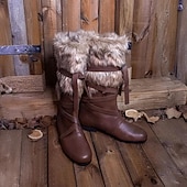 billige Riding Boots-Brune middelalderstøvler i kunstskinn til herre – fôr i kunstpels med stilig stroppdetalj, ideelle for historiske gjenskapninger, cosplay og vinterantrekk