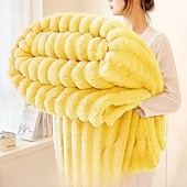 זול שמיכות וכיסויים-שמיכת פרווה ארנבת יוקרתית בצבע אחיד עבה וחמה קטיפה חלבית לזרוק שמיכת קטיפה רכה ונעימה למיטה במשרד