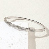abordables Bracelets-Bracelet Classique Zircon Mini Élégant Mode Personnalisé Simple Bracelet Bijoux Argent Doré Rond pour Mariage Soirée Fiançailles Bal de promo