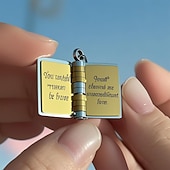 Недорогие Снижено до $30-Ожерелье в виде книги «Лучшая мама на свете», персонализированный кулон в виде книги, ожерелье с выгравированным скрытым посланием для женщин, мужчин, лучших друзей, любовников, подарок на годовщину