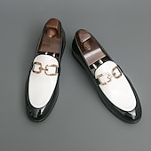billiga Loafers-Herrloafers i vitt och blått i lack med metallspänne – trendiga skor för semiformella sammankomster och fester