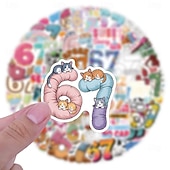 preiswerte Wand-Sticker-53 Stück Aufkleber mit 67 nummerierten Motiven, lustige Aufkleber mit Pop-Sprüchen, perfekt zum Dekorieren von Handy, Wasserflaschen, Scrapbooks, Tagebüchern, Autos, Laptops und Fahrrädern.