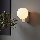 abordables Apliques de pared para interior-Lámpara de pared LED Sideral Barcelona con bola de cristal opalino, moderna lámpara de pared minimalista para interiores con base de aluminio, casquillo G9 para dormitorio, baño, pasillo, salón, color negro.