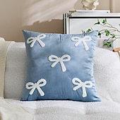 abordables Coussins, inserts et housses-Housse de coussin décorative en velours pour la Saint-Valentin, avec un joli nœud papillon, idéale pour le canapé. Style tendance, douce et moelleuse, parfaite pour le salon et la chambre.