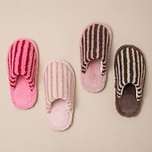 cheap Home Slippers-Cotton Slippers for Women Closed Toe Color Block Plush Striped Furry Indoor Home Soft Cozy House Slippers