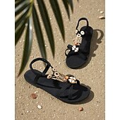 abordables Femmes-Sandales plates bohèmes chics pour femmes, ornées de perles métalliques décoratives – des chaussures confortables pour les mariages décontractés et à la plage, les événements estivaux et les vacances