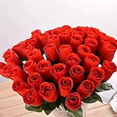 economico Fiore finti-50 mazzi di rose artificiali, rose finte in tessuto per San Valentino, romantiche composizioni floreali finte per l'arredamento del soggiorno, forniture per matrimoni