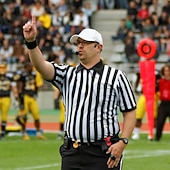 tanie Kostiumy fanów-Mecz piłki nożnej World Soccer 2026 Kostium Cosplay Więcej akcesoriów Arbiter Cosplay Dla dorosłych Męskie Halloween Karnawał Mecz piłki nożnej Wystroić