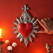 זול פסלי קיר-לב קדוש עם חץ לוהט לקישוט קיר, קישוט תלייה דתי בעבודת יד משרף, קישוט קיר רקע בסגנון אירופאי לבית, מלון &amp;אבזרי צילום