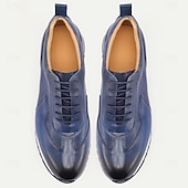 preiswerte Premium Leder Sneaker-Marineblaue Herren-Sneaker aus Leder – stylische, atmungsaktive Sneaker mit perforiertem Design, perfekt für aktive und lässige Outfits.