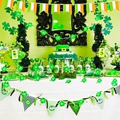 halpa Paristokäyttöinen-Pyhän Patrickin päivän koristeet apilanlehdet valosarjat paristokäyttöiset kaukosäätimellä toimivat ledit apilanvihreät valot makuuhuonejuhliin pyhän Patrickin päivän koristelu