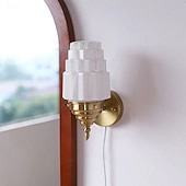 お買い得  室内ウォールライト-ウォールランプ バウハウス クローム ウォールスコンス モダン クリーム ウォールランプ クリエイティブ マイク型 ホームデコレーション 照明器具 厚いミルクホワイトガラスシェード付き