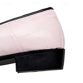 abordables Mocasines-Mocasines de vestir para hombre en rosa claro con relieve de cocodrilo, diseño minimalista sin cordones, estilo elegante y refinado, ideales para bodas y ocasiones formales.