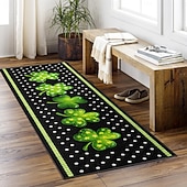 baratos Tapetes corredores-Tapete corredor para o Dia de São Patrício, fundo preto com trevos verdes e bolinhas, ideal para decorar corredores em clima festivo.