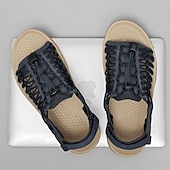 economico Infradito da Vacanza-sandali da uomo color cuoio con cinturini regolabili, traspiranti e comodi, ideali per attività estive all'aperto e vacanze