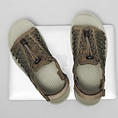 economico Infradito da Vacanza-sandali da uomo color cuoio con cinturini regolabili, traspiranti e comodi, ideali per attività estive all'aperto e vacanze