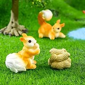 halpa Veistokset-4 kpl pikkuoravia, sammal-mikromaisema-orava-puutarhan koriste-esineitä, kodin työpöydän pieniä koriste-esineitä tee-se-itse, ulkotilojen mini-nurmikon koristelu, sarjakuva-orava-sarja, auton sisustus