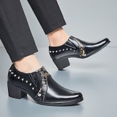 voordelige Loafers-Zwarte herenschoenen van lakleer met studs – stoere formele schoenen voor feestjes, gala's en trendy evenementen.