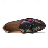 voordelige Loafers-Kleurrijke loafers van imitatieleer voor heren met kwastjes, een trendy instapmodel voor modieuze casual en semi-formele gelegenheden.