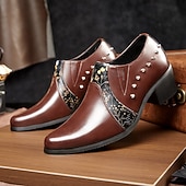 voordelige Loafers-Zwarte herenschoenen van lakleer met studs – stoere formele schoenen voor feestjes, gala's en trendy evenementen.