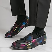 voordelige Loafers-Kleurrijke loafers van imitatieleer voor heren met kwastjes, een trendy instapmodel voor modieuze casual en semi-formele gelegenheden.